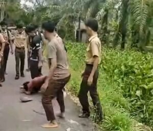 Viral! Diduga Siswa SMA di Langkat Dipukul, Tendang dan Dimasukkan ke Parit