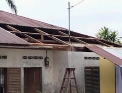 Hujan dan Angin Puting Beliung Rusak Rumah Wartawan di STM Hilir, Kehadiran Pemerintah Dipertanyakan