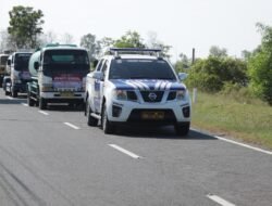 Polres Sampang Salurkan 60.000 Liter Air Bersih ke Daerah Rawan Kekeringan di Pangarengan