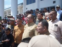 BUPATI ASAHAN TANGGAPI ASPIRASI MASYARAKAT KECAMATAN BANDAR PULAU SOAL INFRASTRUKTUR JALAN