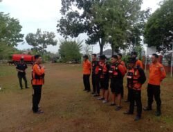 BPBD Way Kanan dan Tim SAR Unit 2 Tulang Bawang Bergerak Cari Korban Tenggelam di Curup Rahayu Rebang Tangkas